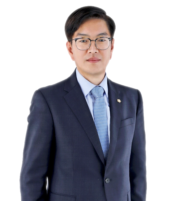 박성동 대표변호사