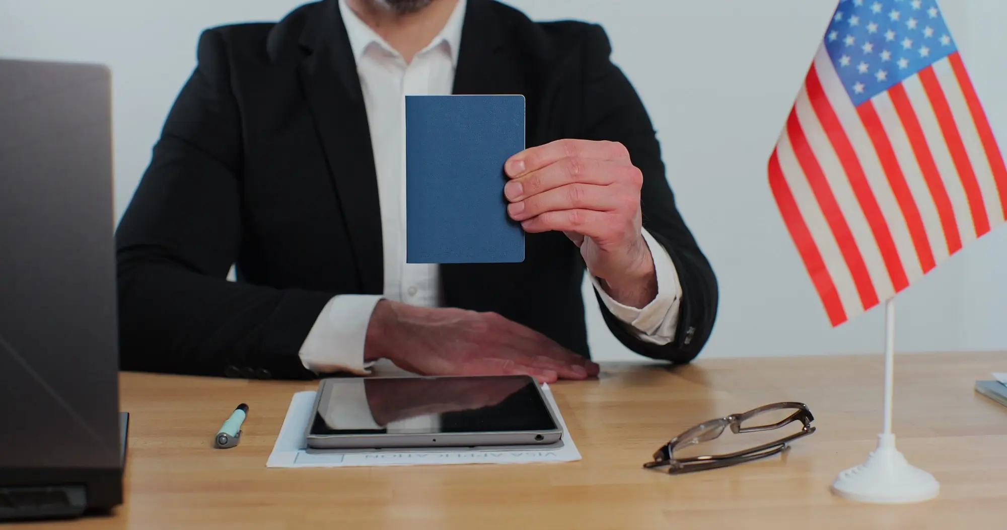 법무법인 대륜의 종교·특별이민 (EB4) 내용 설명