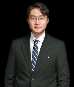 사건담당변호사 오상욱