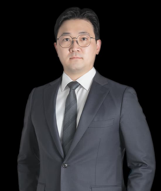 김현우 변호사님